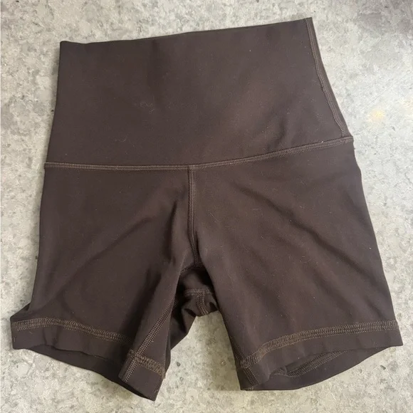 Lululemon Align Brown Biker Shorts Size 0 - Picture 2 of 3